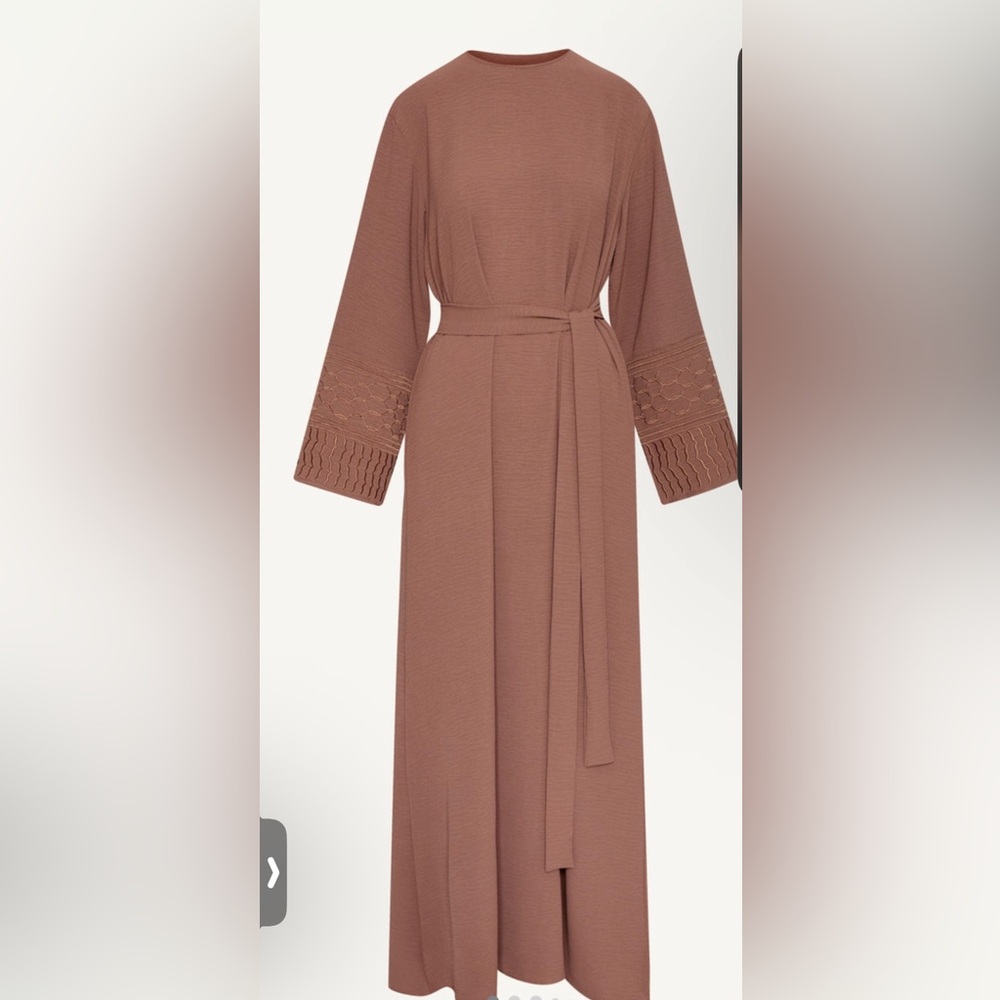 Elegant Long Sleeve Brown Dress